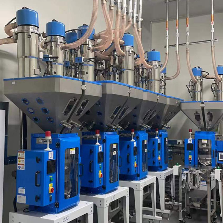 আজকের কারখানার বাধাগুলি সমাধান করার জন্য একটি কেন্দ্রীয় খাওয়ানোর ব্যবস্থা কীভাবে বিকশিত হয়?